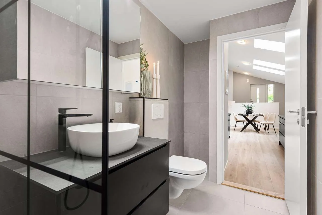 Bathroom Decor Ideas: Fresh Styles for Any Space